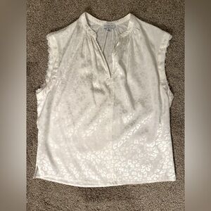 Like New!!!! Worn once!  Current Air Satin-like Top ￼Sz S